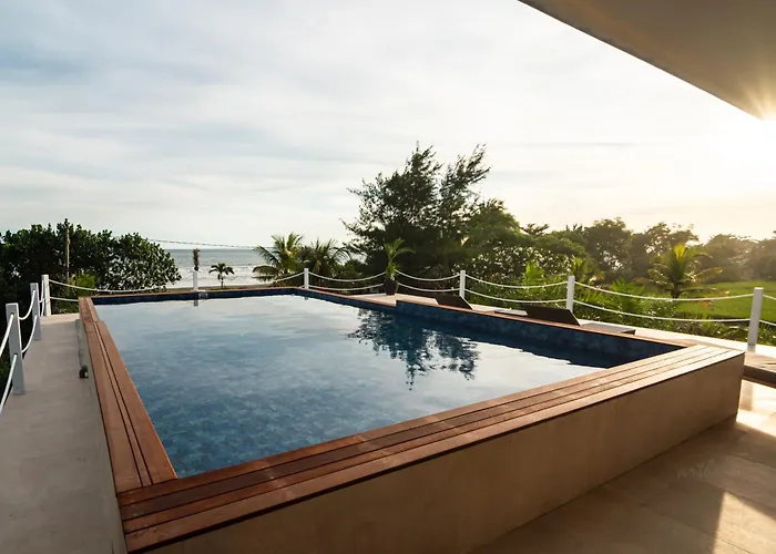 Trika Surfcamp Bali